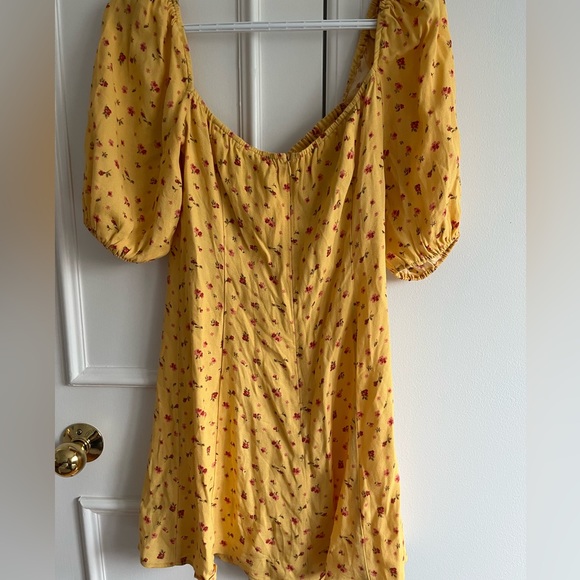 Reformation - Yellow Floral Square Neck Mini Dress - Like New - Size 4 - Picture 3 of 3